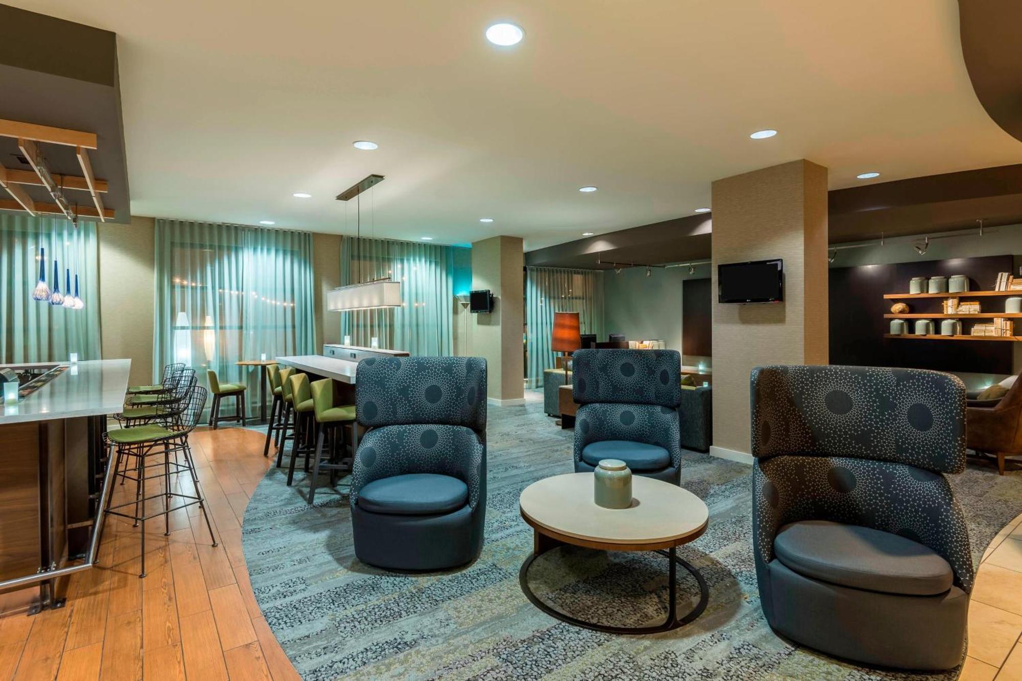 Courtyard By Marriott Chattanooga Downtown Eksteriør billede