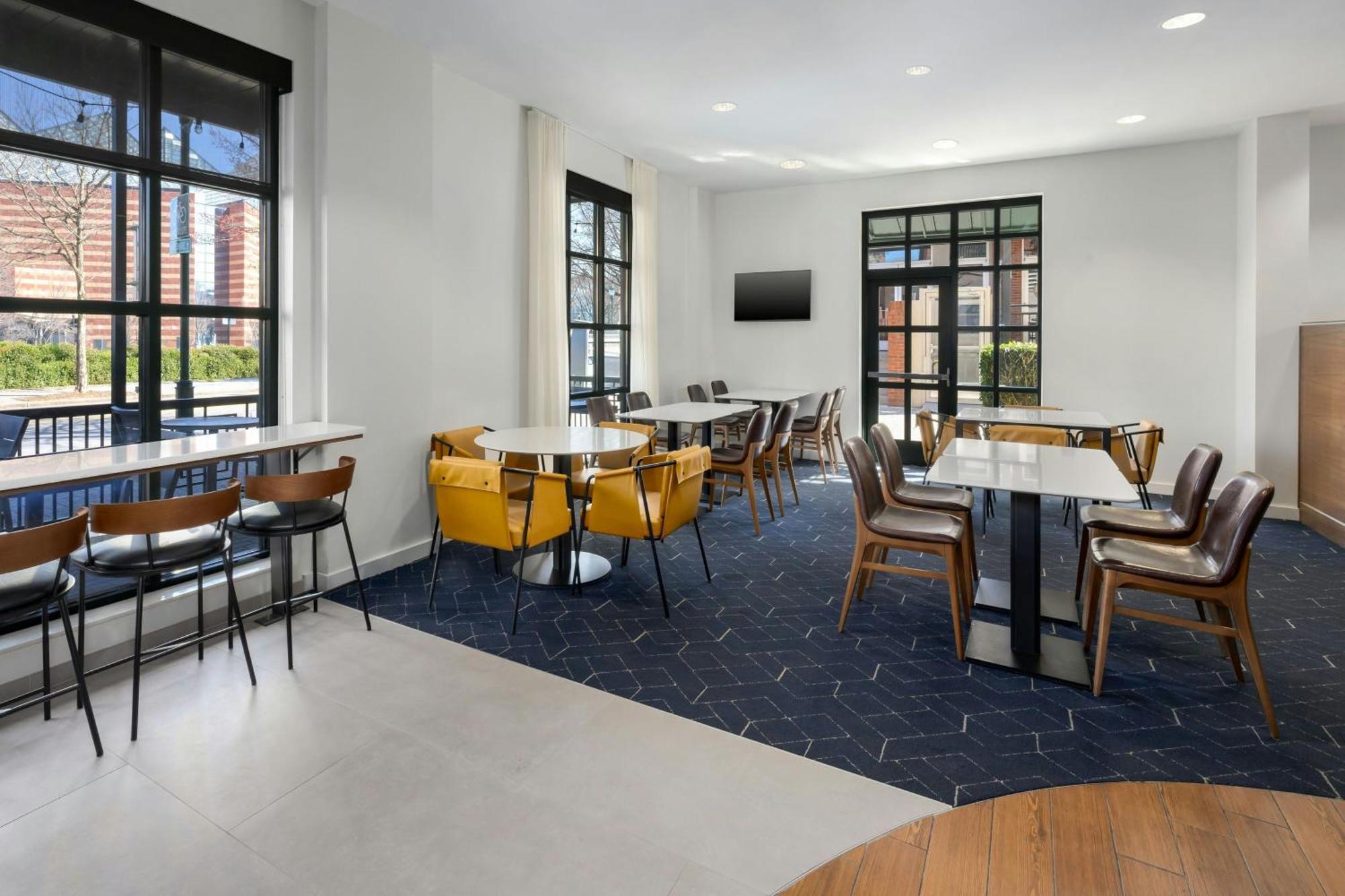 Courtyard By Marriott Chattanooga Downtown Eksteriør billede